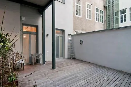 Apartment Homestay Sisi Vienna Austria